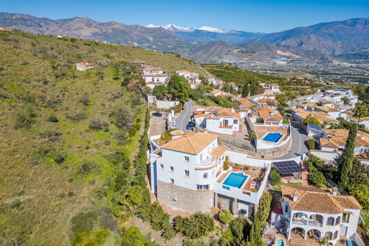 Villa Alta Vista y alrededores desde el aire